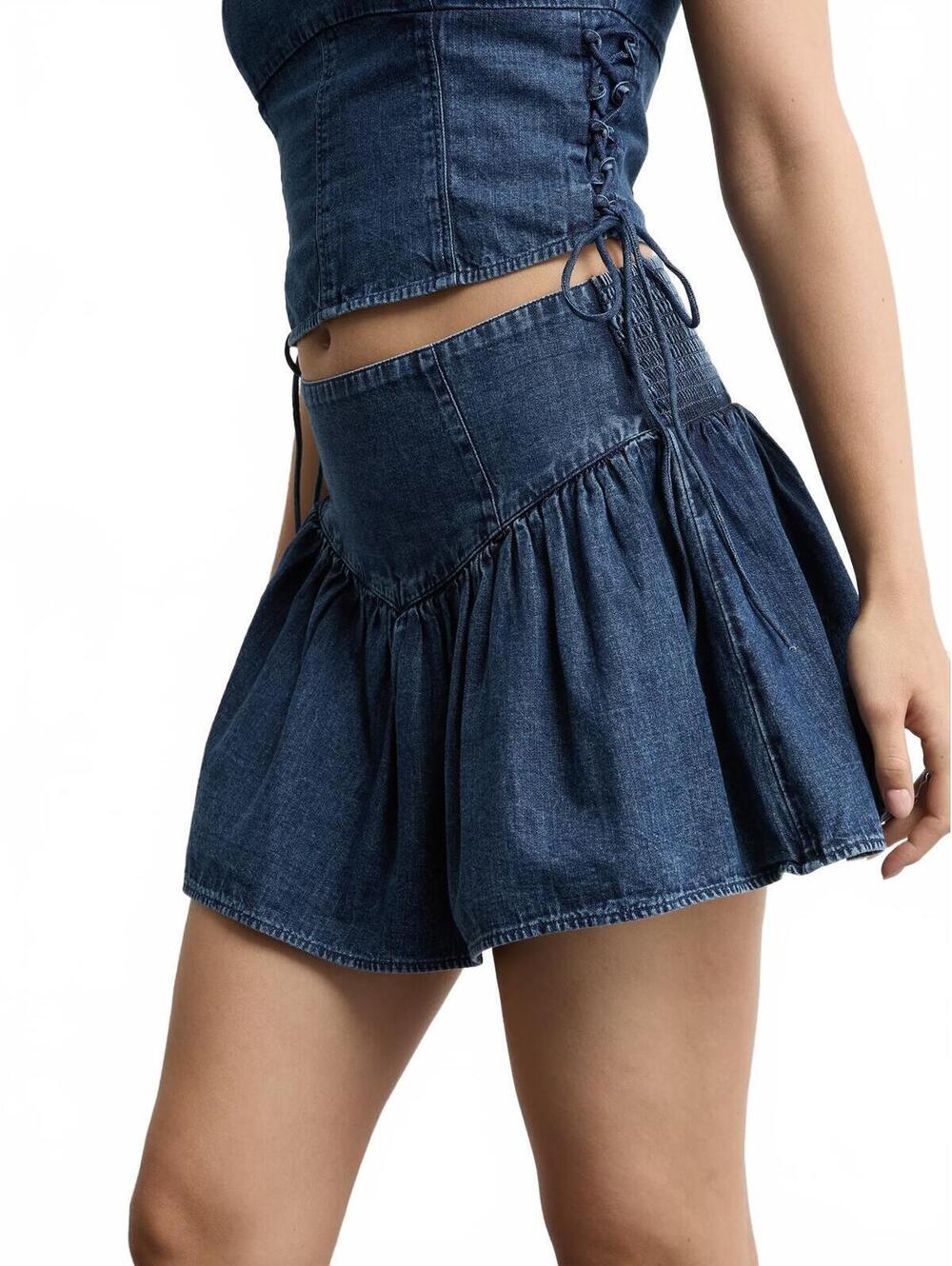AE High-Waisted Dipped-Waist Mini Skirt American Eagle NWT Dark Wash XL